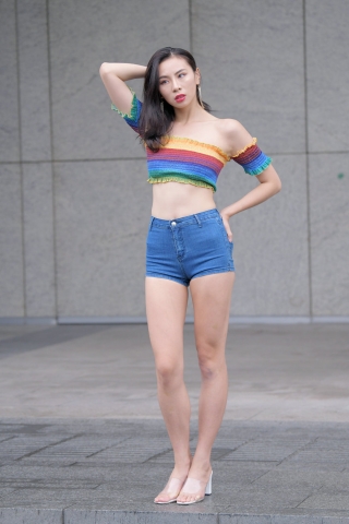 HK2401-045-牛仔热裤